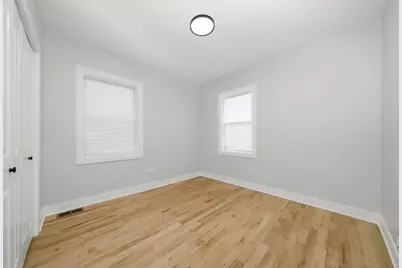 7146 S Constance Avenue, Chicago, IL 60649 - Photo 12