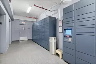 165 N Canal St, Chicago, IL 60606 - Photo 24