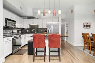 165 N Canal St, Chicago, IL 60606 - Photo 2