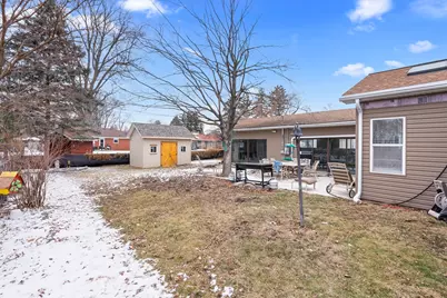 1325 Amber Drive, Montgomery, IL 60538 - Photo 14