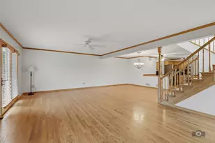 8111 Brushwood Ln, Tinley Park, IL 60487 - Photo 10
