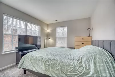 172 N East River Road #L, Des Plaines, IL 60016 - Photo 16