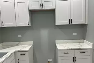 1019 N Leamington Ave, Chicago, IL 60651 - Photo 14