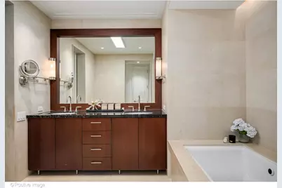 159 E Walton Place #7G, Chicago, IL 60611 - Photo 24