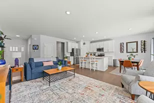 1241 Draper Rd, McHenry, IL 60050 - Photo 2