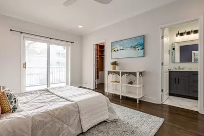 1523 W Thomas Street #1, Chicago, IL 60642 - Photo 12