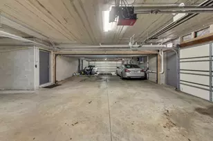 2005 N Albany Ave, Chicago, IL 60647 - Photo 28