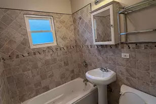 10806 S Eggleston Ave, Chicago, IL 60628 - Photo 8