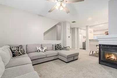 4325 Savoy Lane, McHenry, IL 60050 - Photo 6