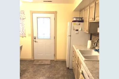 23 Cherry Hill Court #124, Hampton, IL 61244 - Photo 6