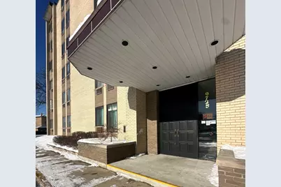 9725 S Karlov Avenue #401, Oak Lawn, IL 60453 - Photo 2