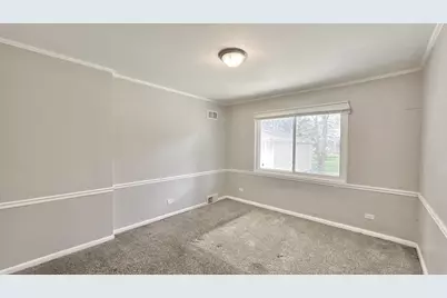 3004 Longfellow Avenue, Hazel Crest, IL 60429 - Photo 12
