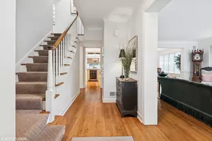 1215 16th St, Wilmette, IL 60091 - Photo 2