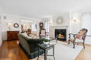 1215 16th St, Wilmette, IL 60091 - Photo 4