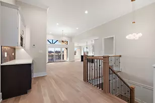 11129 Lizmore Ln, Orland Park, IL 60467 - Photo 10