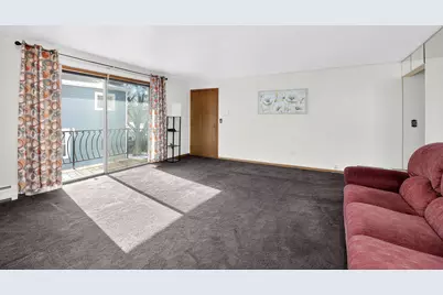 2742 N 73rd Court #2E, Elmwood Park, IL 60707 - Photo 4