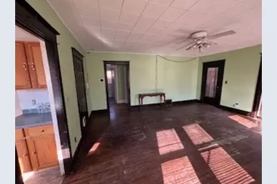 [Address not provided], Elgin, IL 60120 - Photo 8