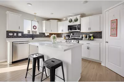 1595 Bayberry Lane, Pingree Grove, IL 60140 - Photo 6