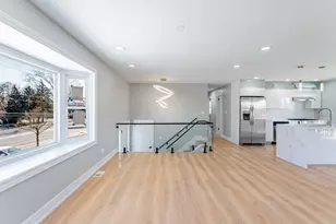 1116 S Busse Rd, Mount Prospect, IL 60056 - Photo 6