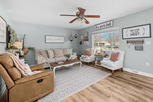 214 8th St E, Milan, IL 61264 - Photo 4