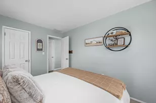 214 8th St E, Milan, IL 61264 - Photo 22