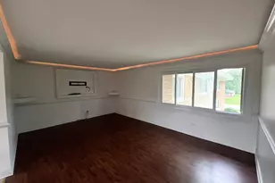 6842 W Lode Dr, Worth, IL 60482 - Photo 8