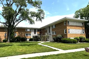 6842 W Lode Dr, Worth, IL 60482 - Photo 1