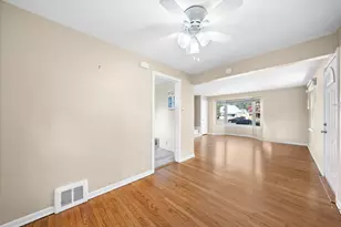 1380 Wentworth Ave, Calumet City, IL 60409 - Photo 2