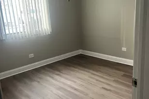 10640 Brooks Ln, Chicago Ridge, IL 60415 - Photo 8