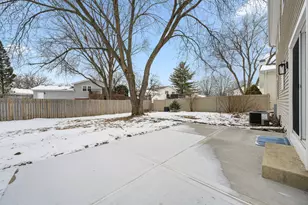 1021 Foxworth Blvd, Lombard, IL 60148 - Photo 26