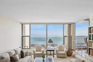 3200 N Lake Shore Dr, Chicago, IL 60657 - Photo 2