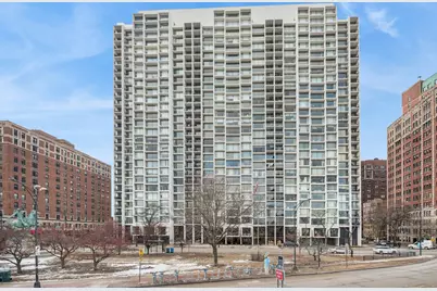 3200 N Lake Shore Drive #2701, Chicago, IL 60657 - Photo 1