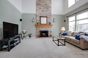 325 Cedar Ridge Dr, Lake Villa, IL 60046 - Photo 8