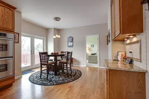 325 Cedar Ridge Dr, Lake Villa, IL 60046 - Photo 16