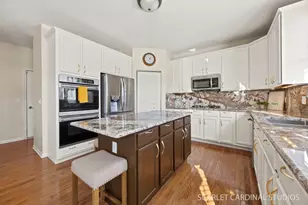 1333 Hall St, Sugar Grove, IL 60554 - Photo 8