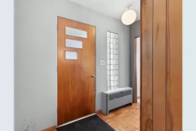 119 S Hill Street, Woodstock, IL 60098 - Photo 4