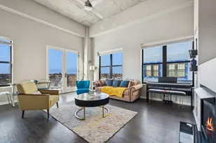 1122 W Catalpa Ave, Chicago, IL 60640 - Photo 10