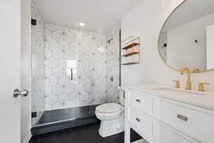 1122 W Catalpa Ave, Chicago, IL 60640 - Photo 4