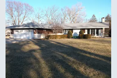 219 S Fifth Street, Princeton, IL 61356 - Photo 1