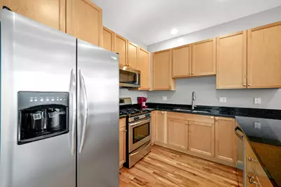 1636 W Warren Boulevard #2, Chicago, IL 60612 - Photo 4