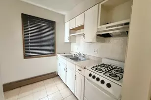 1215 Wall St, Normal, IL 61761 - Photo 16