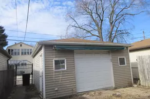 8542 S Marshfield Ave, Chicago, IL 60620 - Photo 16