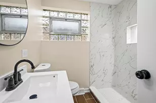 1723 W 75th Pl, Chicago, IL 60620 - Photo 6