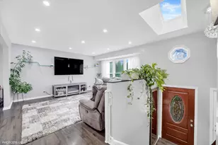 21314 Highland Dr, Lake Zurich, IL 60047 - Photo 4