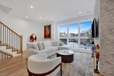 1533 W Barry Avenue #2, Chicago, IL 60657 - Photo 10