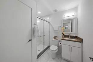 6552 S Evans Ave, Chicago, IL 60637 - Photo 32