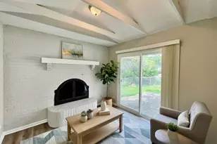 500 Antietam St, Park Forest, IL 60466 - Photo 6