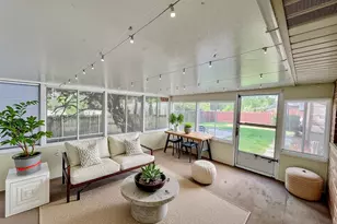 16046 Prairie Ave, South Holland, IL 60473 - Photo 10