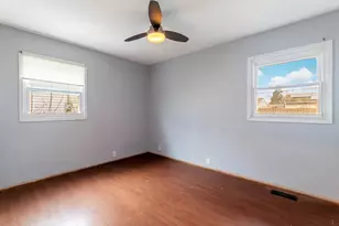 344 Emery Ave, Romeoville, IL 60446 - Photo 10