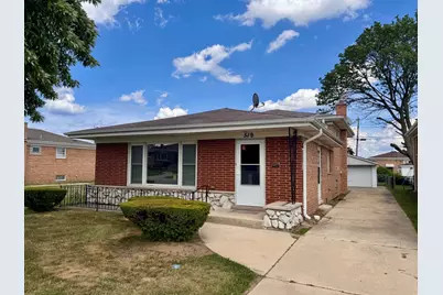 519 Paxton Avenue, Calumet City, IL 60409 - Photo 1
